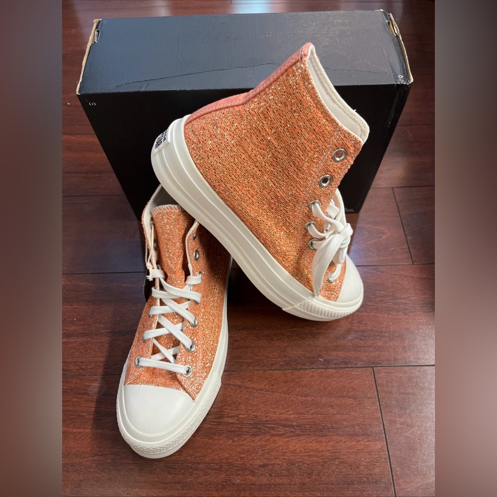 Womens 8 Converse CTAS Lift Hi Top Metallic glitter Clay Gold Platform 570984C
